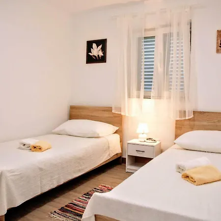 Holiday home Holiday Moro Privlaka (Zadar)